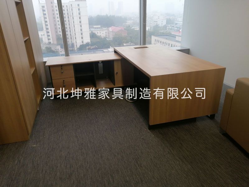 經(jīng)理室家具-河北民用家具廠家